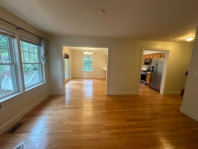 18 Edgemoor Cir unit 18, Wellesley, MA 02482 - photo 5