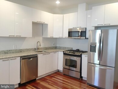 18 Bates St NW unit A, Washington, DC 20001 - photo 3