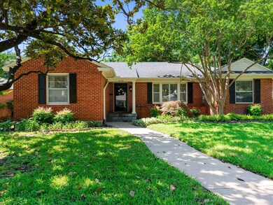 6122 Sudbury Dr, Dallas, TX 75214 - photo 2