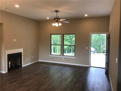 37 Munster Dr, Bella Vista, AR 72715 - photo 4