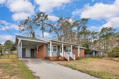 842 Stoneykirk Dr, Fayetteville, NC 28314 - photo 2