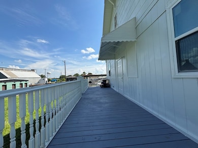 719 N Three Notch St, Troy, AL 36081 - photo 7