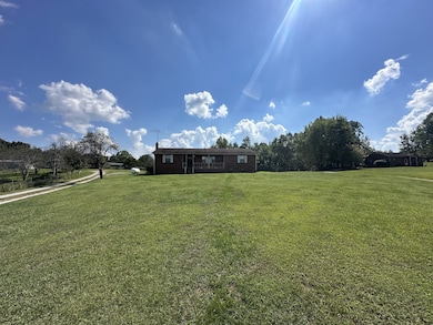 552 Pea Ridge Rd, Chestnut Mound, TN 38552 - photo 2