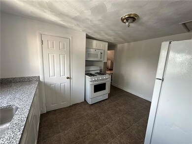 9 Berlin St, Providence, RI 02908 - photo 6