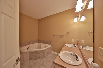 1st Flr Master Bath with soaking tub, dual vanity & shower