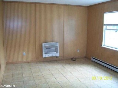 Living Room - huge living room