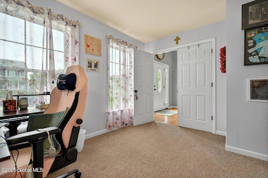 33 SHERMAN WAY-10