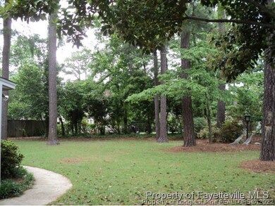 2920 Ravenhill Dr, Fayetteville, NC 28303 - photo 2