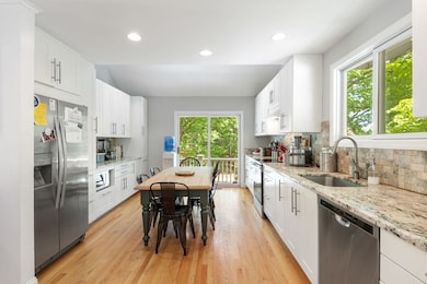 29 Wainwright Rd, Winchester, MA 01890 - photo 2