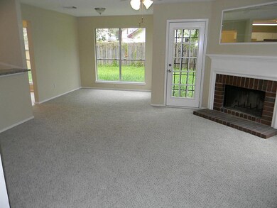 3710 Red Fir Dr, Houston, TX 77088 - photo 4