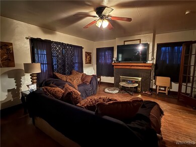 439 13th St, Niagara Falls, NY 14303 - photo 4