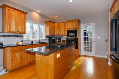 3 Blackthorn Rd, Shrewsbury, MA 01545 - photo 3