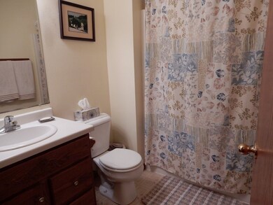 560 Oakwood Dr, Oregon, WI 53575 - photo 7