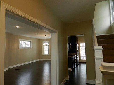 Entry/Foyer. Spacious 14x07 entry/foyer area.