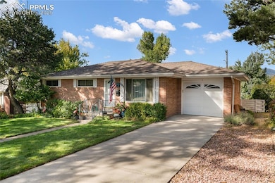 2108 Eagle View Dr, Colorado Springs, CO 80909 - photo 2