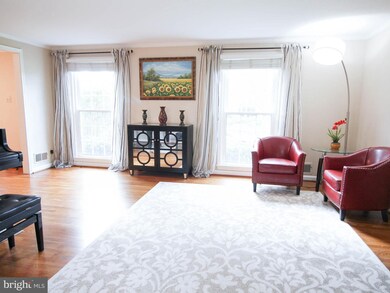 12429 Over Ridge Rd, Potomac, MD 20854 - photo 5