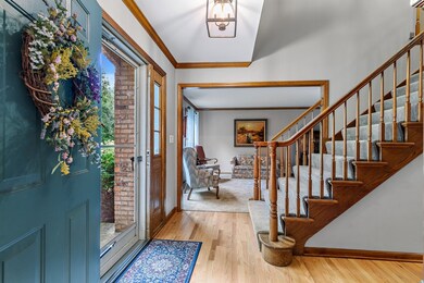 617 Flock Ave, Naperville, IL 60565 - photo 3