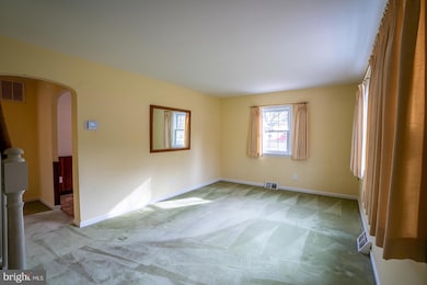 161 Franklyn Rd, Ewing, NJ 08628 - photo 3