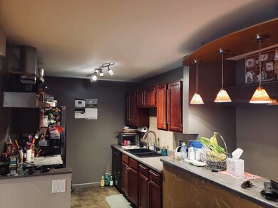 154 E Bailey Rd unit M, Naperville, IL 60565 - photo 2