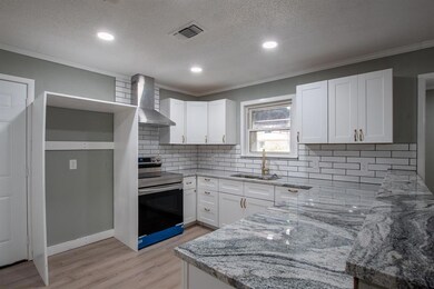 2209 Shady Grove Dr, Bedford, TX 76021 - photo 7