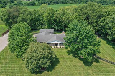 5831 Lynch Ln, Liberty Township, OH 45044 - photo 2