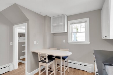 517 California St, Newtonville, MA 02460 - photo 4