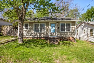 931 N Oakland Ave, Fayetteville, AR 72701 - photo 2