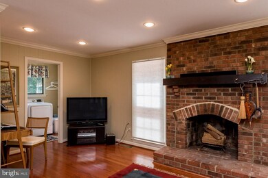 4173 Waterway Dr, Dumfries, VA 22025 - photo 6