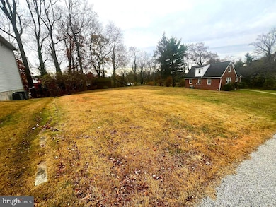 7719 Westmoreland Ave, Parkville, MD 21234 - photo 2