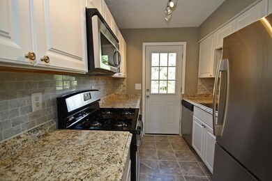 Kitchen (6)