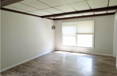 238-240 W Division St, Sparta Vlg, MI 49345 - photo 2