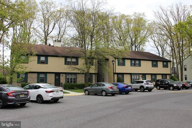7 Thomas Jefferson Bldg unit 7, Blackwood, NJ 08012 - photo 2