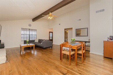 7917 Pruitt Dr, Galveston, TX 77554 - photo 6