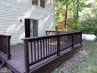 16411 Lea Dr, Bowie, MD 20715 - photo 5