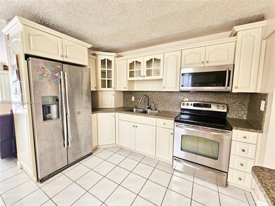 4596 E 8th Ct unit 1, Hialeah, FL 33013 - photo 6
