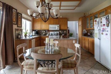 KITCHEN, DINING AREA