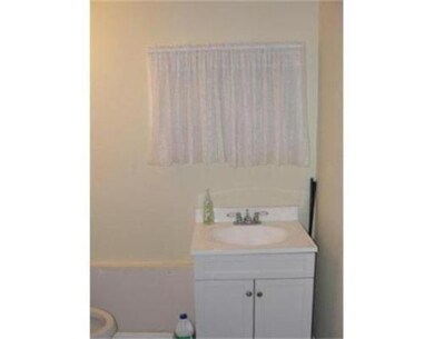 40 Batterymarch St unit 2nd, Boston, MA 02110 - photo 3