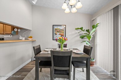 10-web-or-mls-4621 Piper Street #18 Expo