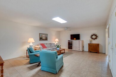 10402 W Ocotillo Dr unit N, Sun City, AZ 85373 - photo 6