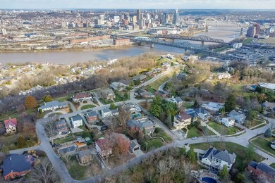 1206Edgehill_MLS-78