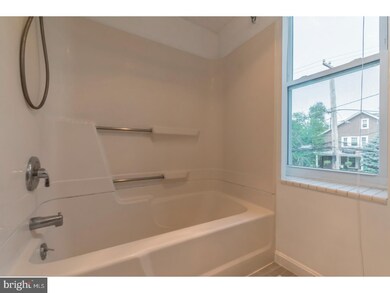 133 Cedar St unit 2, Jenkintown, PA 19046 - photo 5