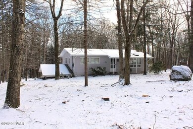 133 Heron Bay Rd, Hawley, PA 18428 - photo 5