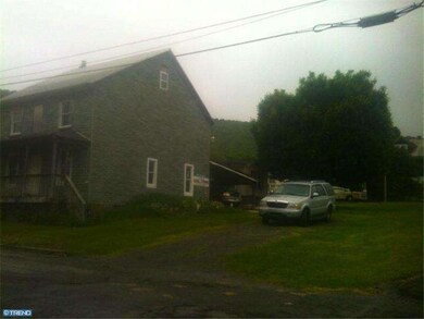 324 Catherine St, Ashland, PA 17921 - photo 3