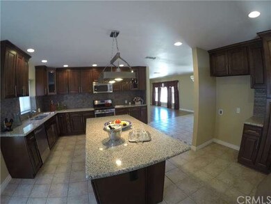 935 N 1st Ave, Upland, CA 91786 - photo 2