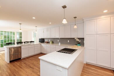 723 Charles River St, Needham, MA 02492 - photo 4