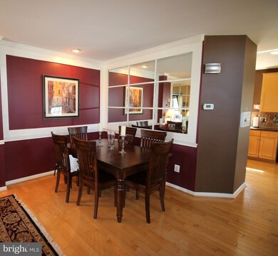 43441 Parish St, Chantilly, VA 20152 - photo 3