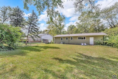 1014 Lawrence Ave, Lawrence, KS 66049 - photo 6