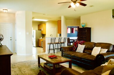 7831 Koloa River Ct, Houston, TX 77040 - photo 7