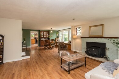 8902 SW van Olinda Rd, Vashon, WA 98070 - photo 5