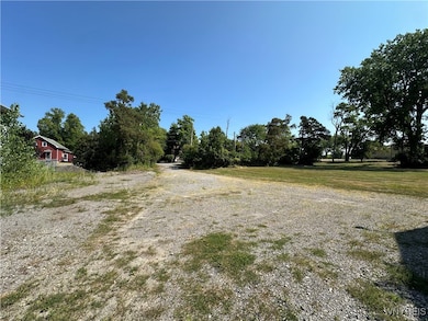 21 Rehm Rd, Depew, NY 14043 - photo 6